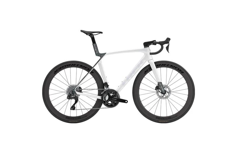 Landeveissykkel Trek Madone SL 6 Gen 8 Crystal White/Deep Smoke v:3561487