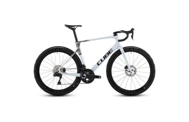 Aero landeveissykkel Cube Agree C:62 Race Ultegra Di2 Glacier/Black v:5025357