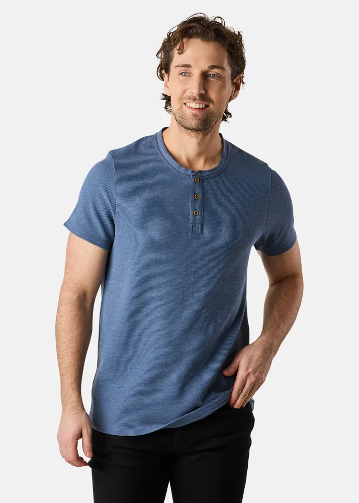 Henley Tee v:5300311