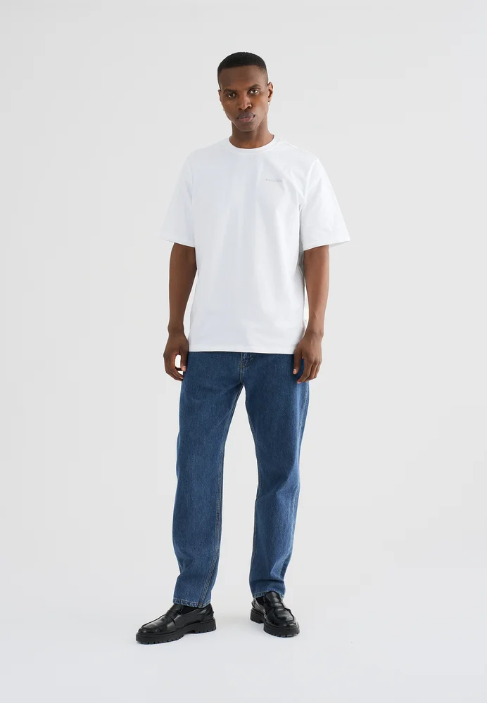 RTMASON STRAIGHT FIT JEANS. v:1764026 RTMASON STRAIGHT FIT JEANS. v:1764026