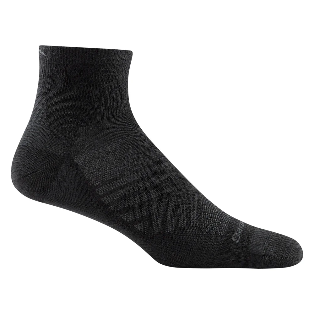 Darn Tough Men’s Run Quarter Ultra-Lightweight Running Sock Black v:7592300