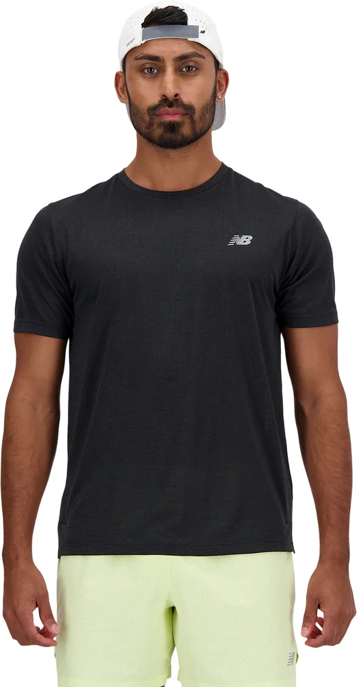 New Balance Men’s Athletics T-Shirt Black v:5039958 New Balance Men’s Athletics T-Shirt Black v:5039958
