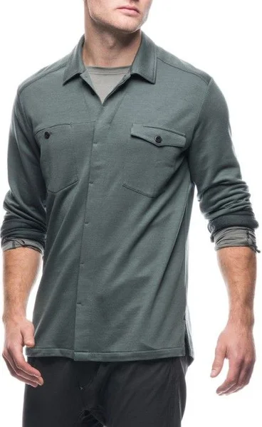 M's Wolf Shirt Deeper Green v:8296214