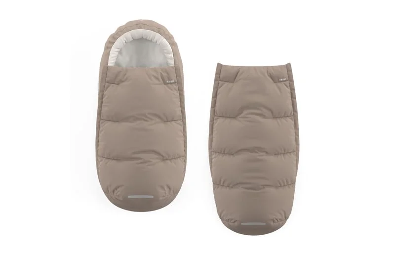 Værbeskyttelse Thule Elements High-Performance Footmuff Tinted Taupe M/L v:3867769 Værbeskyttelse Thule Elements High-Performance Footmuff Tinted Taupe M/L v:3867769