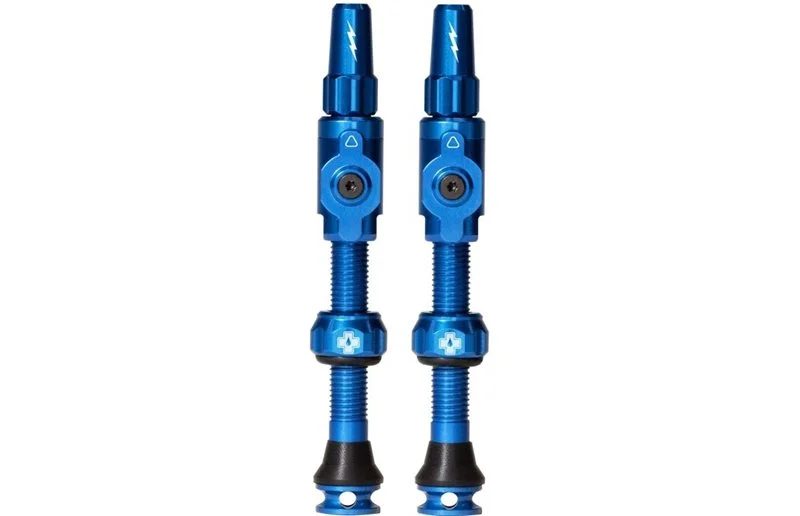Tubelessventil MUC-OFF Big Bore Lite 45mm Blue v:4294214 Tubelessventil MUC-OFF Big Bore Lite 45mm Blue v:4294214