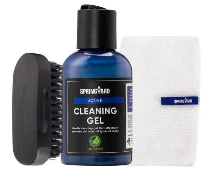 Cleaning Kit (Mocka, Nubuk, Canvas) v:8455405 Cleaning Kit (Mocka, Nubuk, Canvas) v:8455405