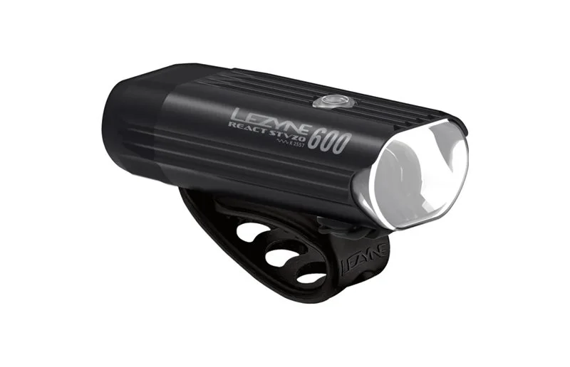 Frontlys Lezyne React StVZO Front v:4184864