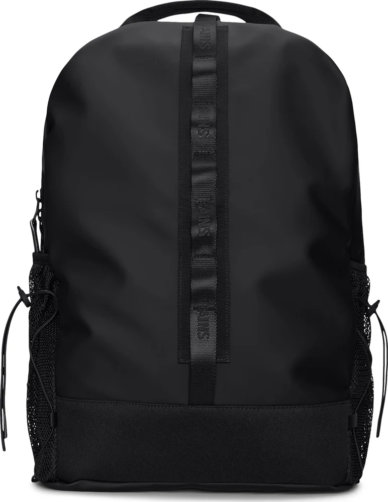 Rains Trail Clip Front Backpack W3 Black v:5935617 Rains Trail Clip Front Backpack W3 Black v:5935617
